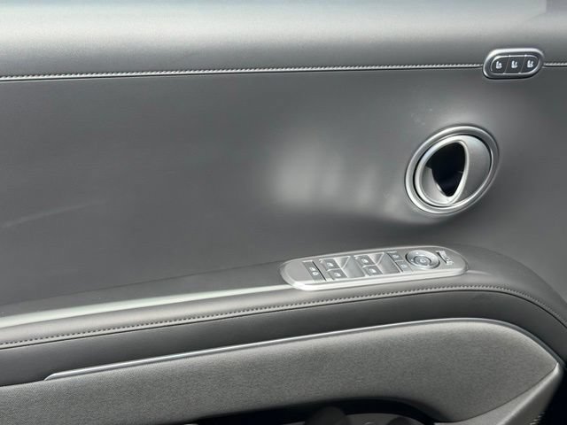 Used 2026 Hyundai Palisade Calligraphy FWD image 12