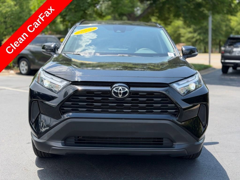 Used 2024 Toyota RAV4 XLE FWD image 4