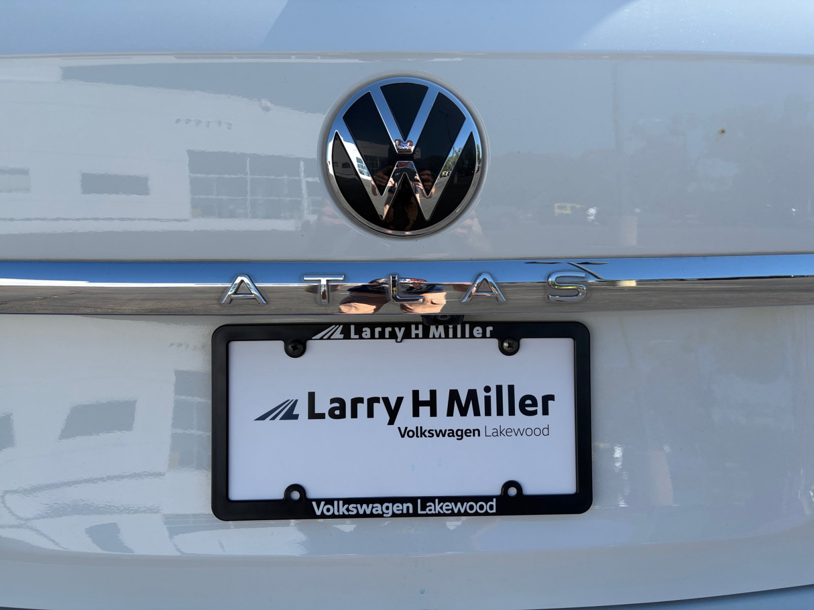 Used 2022 Volkswagen Atlas SE w/ Panoramic Sunroof Package FWD image 24