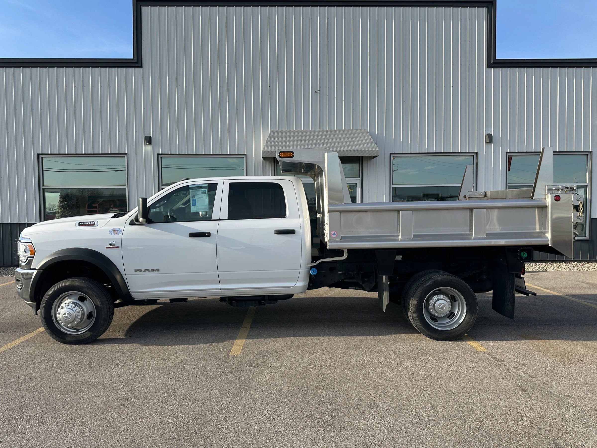 Used 2022 RAM 5500 Tradesman w/ Chrome Appearance Group
