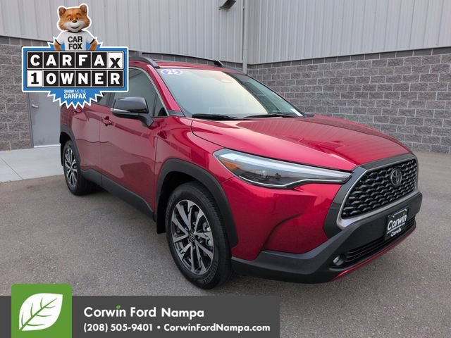 Used 2025 Toyota Corolla Cross XLE