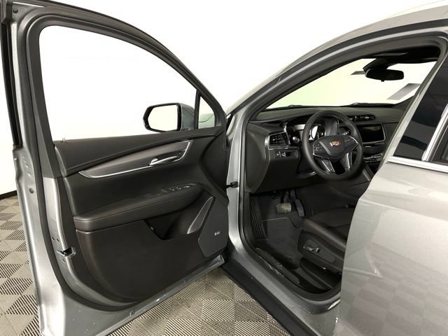 New 2026 Cadillac XT5 Luxury FWD image 21