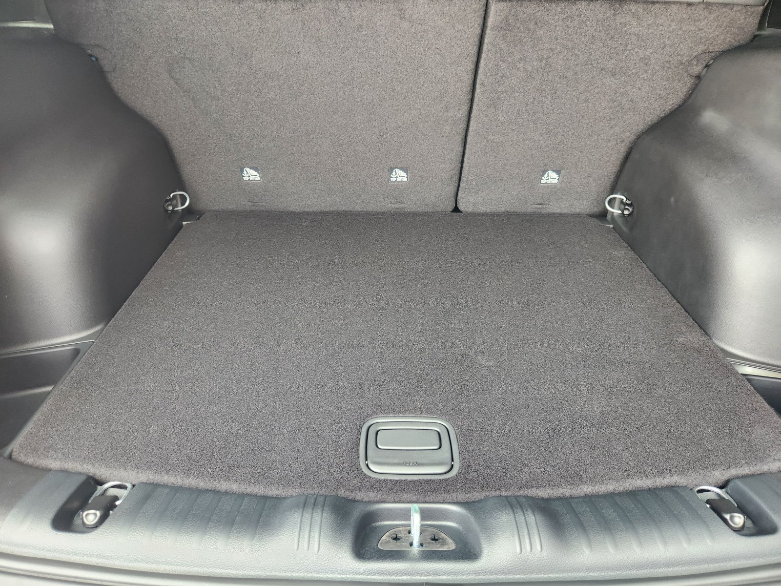 New 2026 Jeep Compass Latitude AWD/4WD image 25