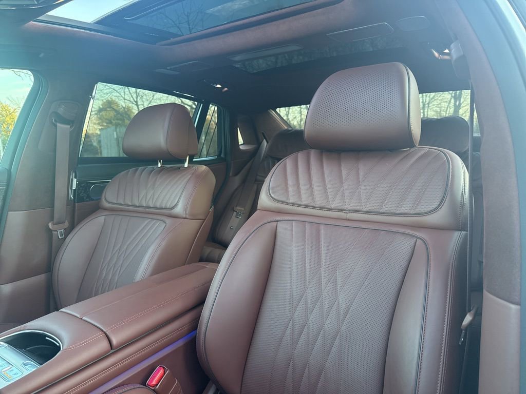 Used 2025 Genesis G90 3.5T image 13
