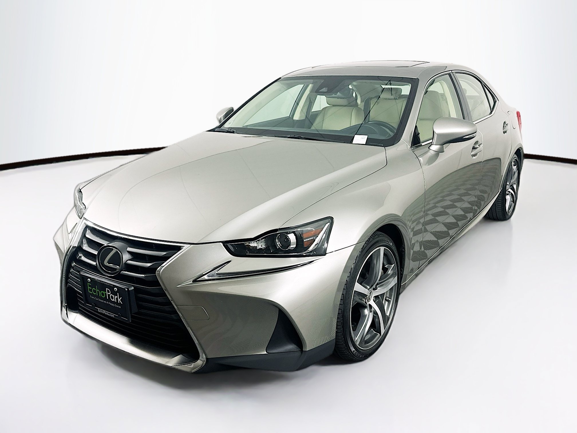Used 2017 Lexus IS 200t RWD image 3