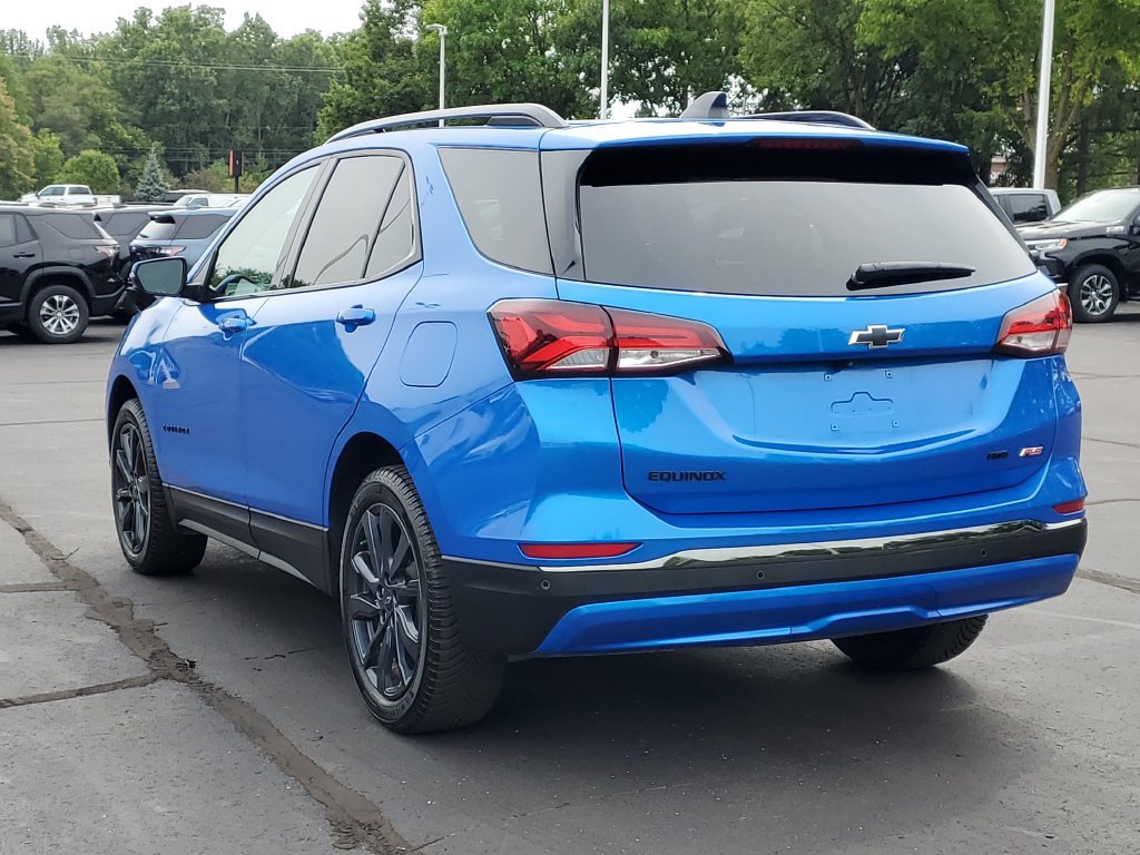Used 2024 Chevrolet Equinox RS w/ RS Leather Package AWD/4WD image 4