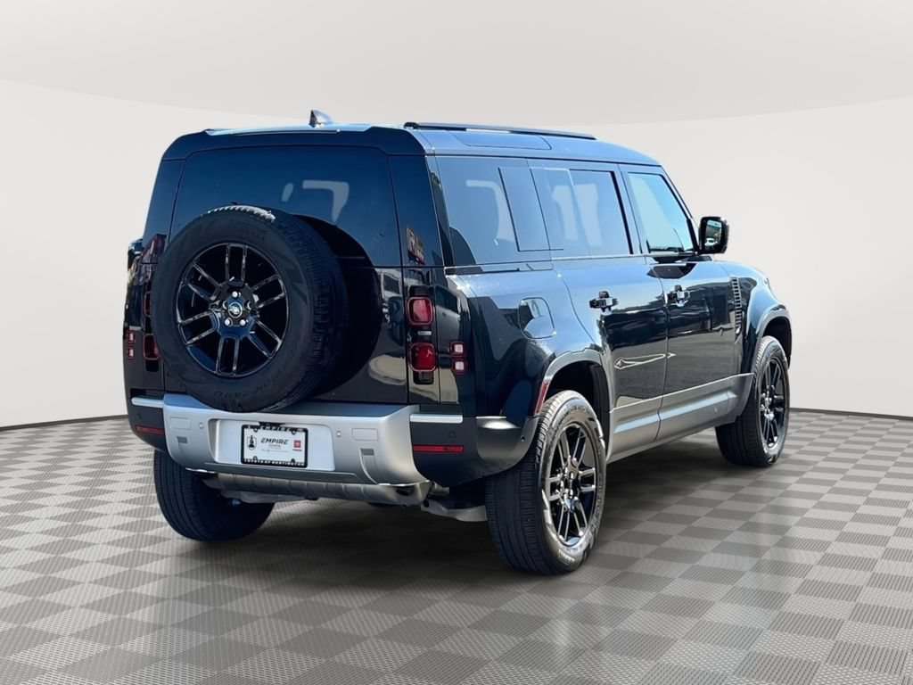 Used 2025 Land Rover Defender 110 S AWD/4WD image 4
