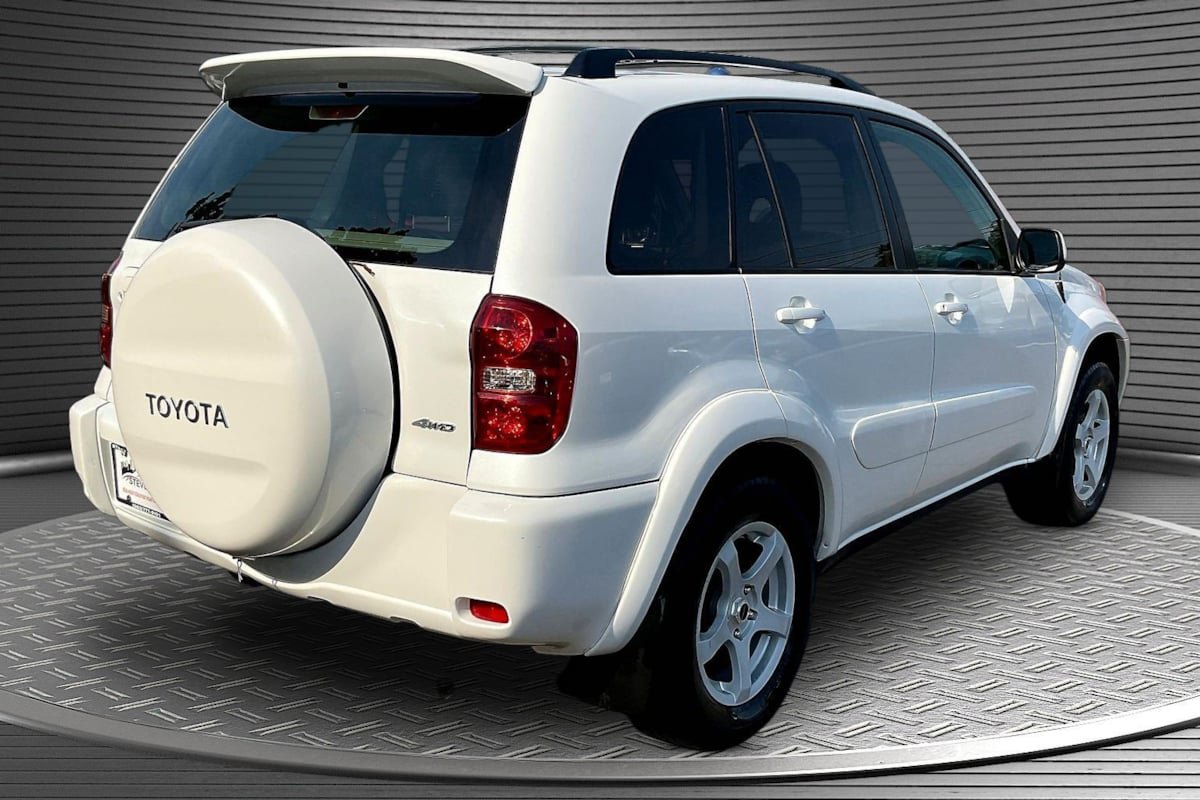 Used 2004 Toyota RAV4 4WD image 6