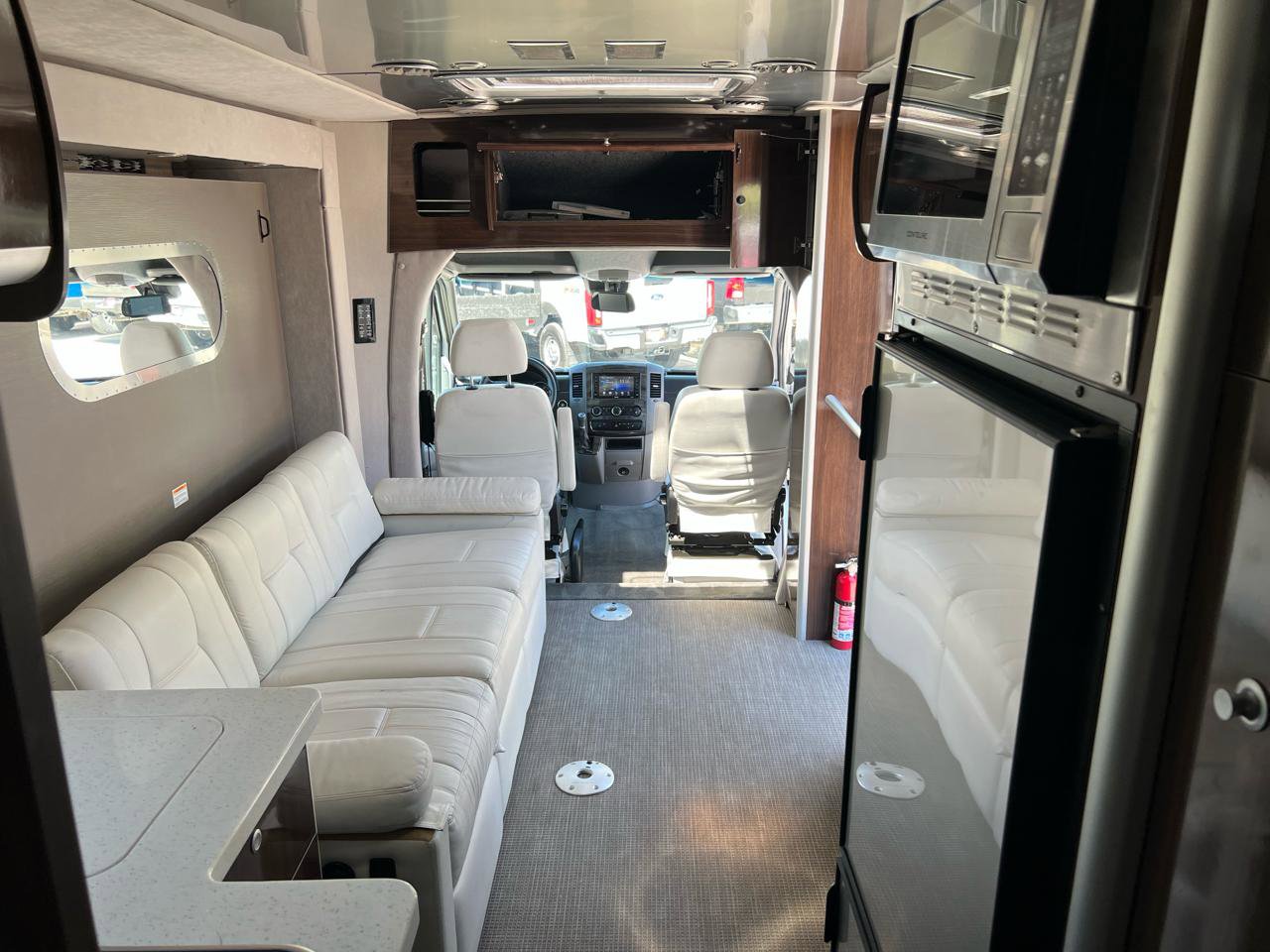 Used 2016 Mercedes-Benz Sprinter 3500 image 21