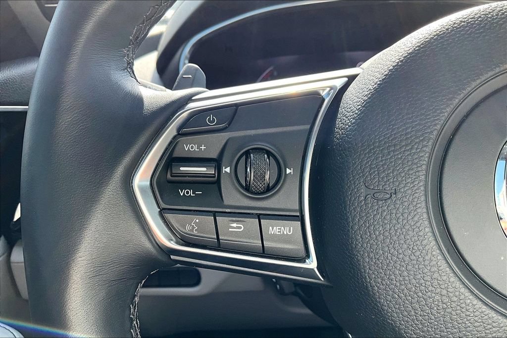 Certified 2026 Acura MDX w/ Technology Package AWD/4WD image 23
