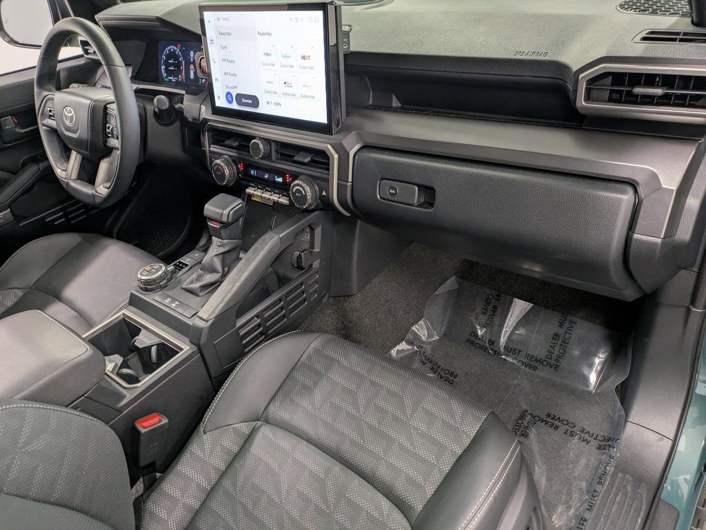 Used 2025 Toyota 4Runner TRD Off-Road Premium image 31