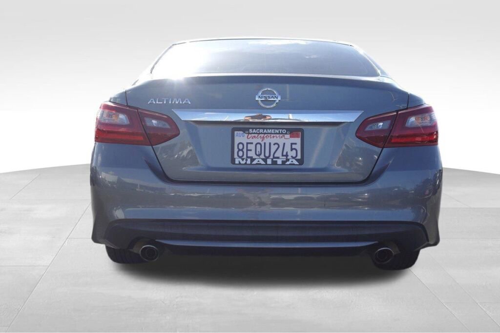 Used 2018 Nissan Altima 2.5 S w/ S Convenience Package image 4