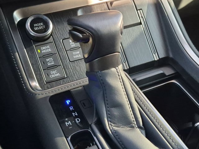 Used 2026 Lexus GX 550 AWD/4WD image 11