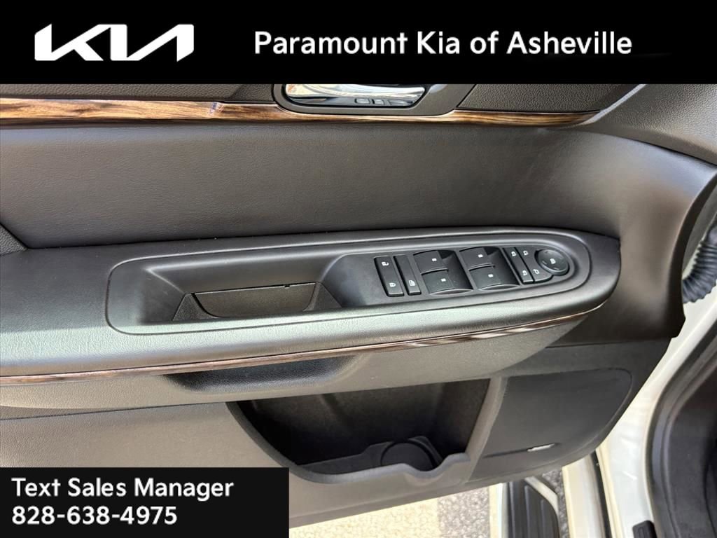 Used 2015 GMC Acadia Denali AWD/4WD image 25