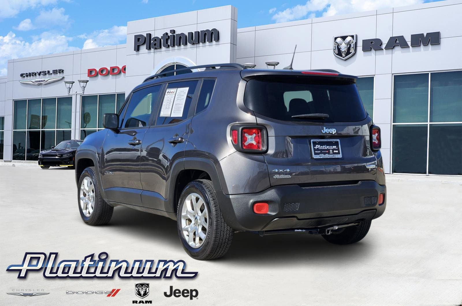 Used 2017 Jeep Renegade Latitude w/ Safety & Security Group (ALP) image 5