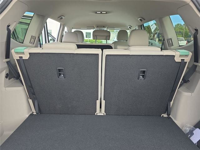 New 2026 Volkswagen Atlas SE image 27