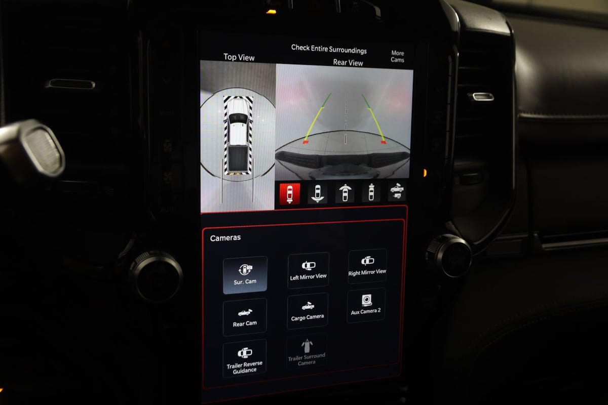Used 2022 RAM 3500 Limited AWD/4WD image 11