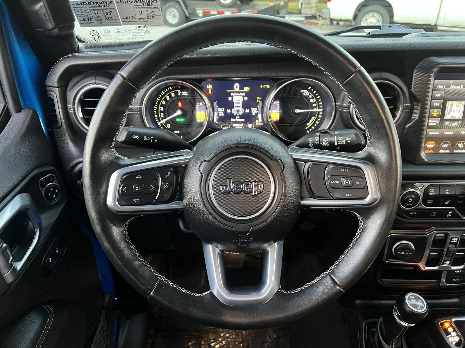 Used 2022 Jeep Wrangler Unlimited Sahara w/ Cold Weather Group image 21