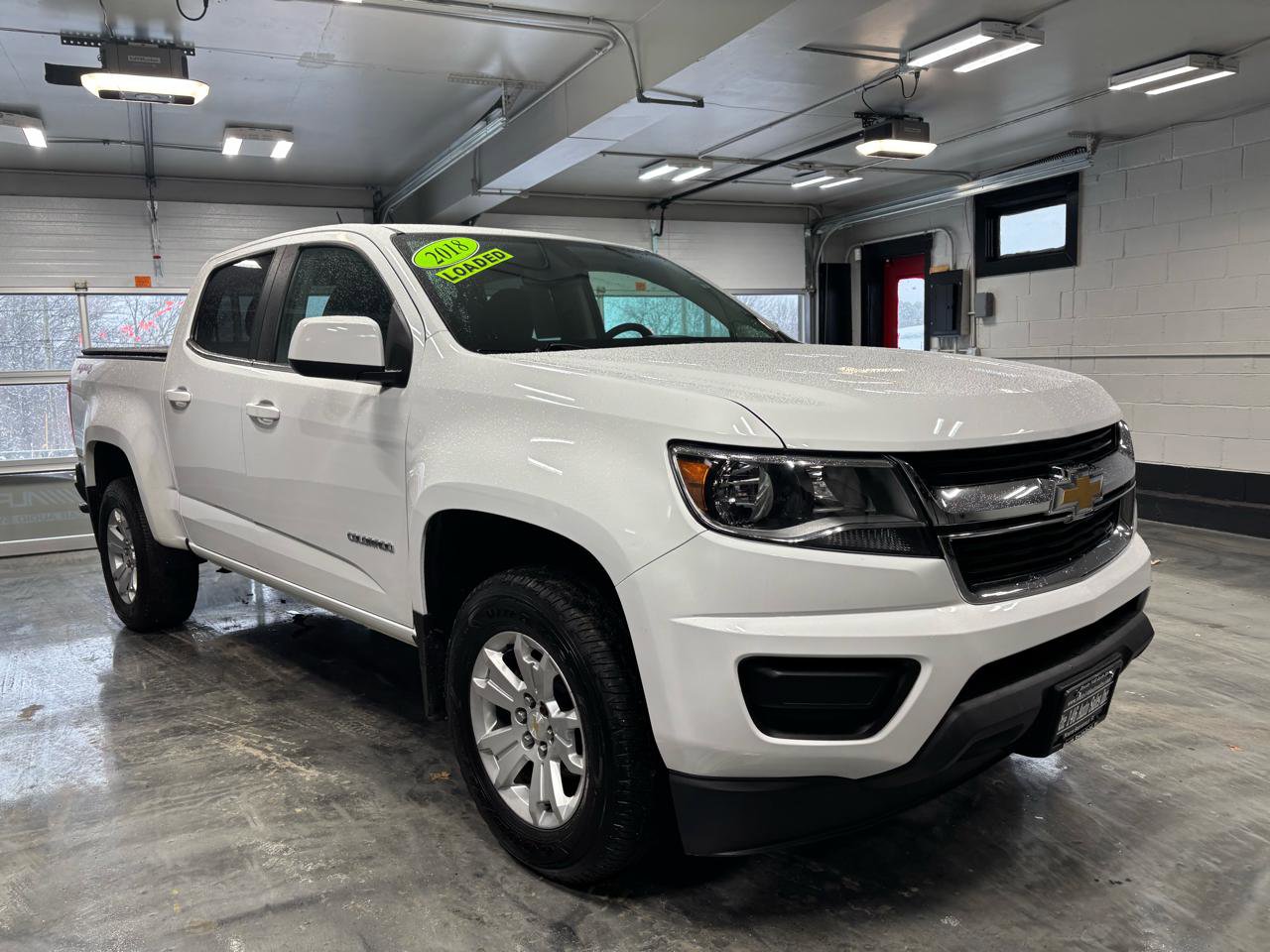 Used 2018 Chevrolet Colorado LT AWD/4WD image 2