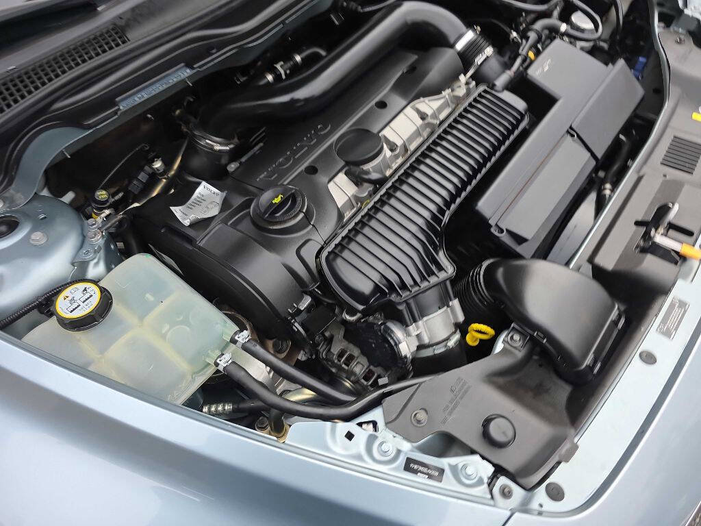 Used 2013 Volvo C70 T5 image 23