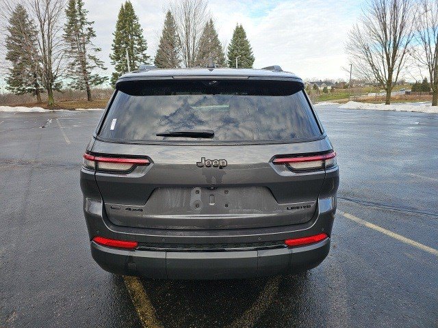 Used 2023 Jeep Grand Cherokee L Limited w/ Luxury Tech Group II image 5
