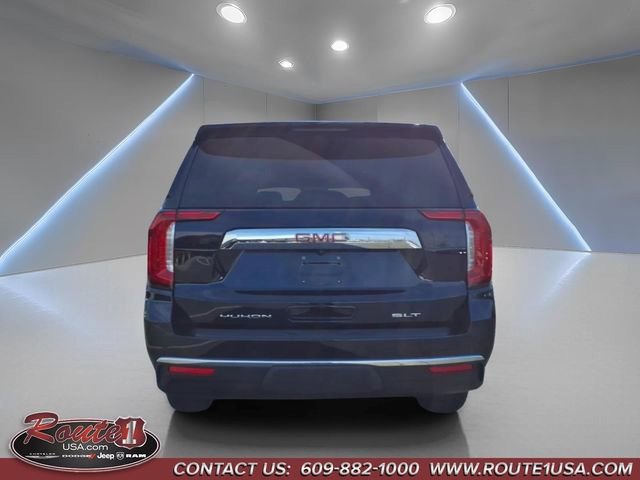 Used 2023 GMC Yukon XL SLT w/ SLT Premium Package image 5