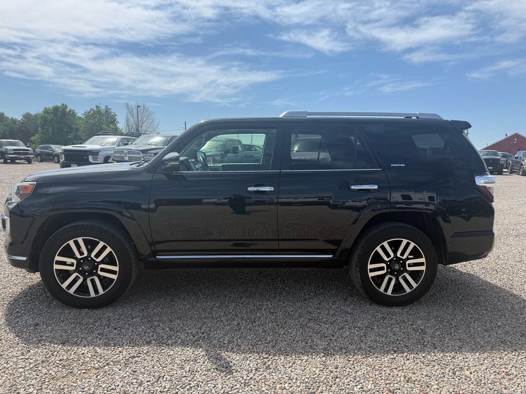 Used 2018 Toyota 4Runner Limited AWD/4WD image 6