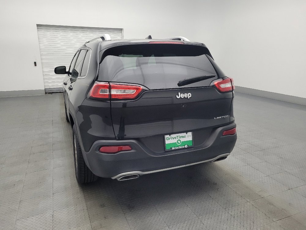 Used 2016 Jeep Cherokee Limited w/ Luxury Group image 6