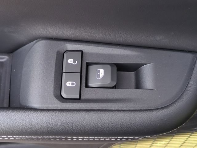 New 2025 Jeep Grand Cherokee L Limited w/ Luxury Tech Group II AWD/4WD image 35