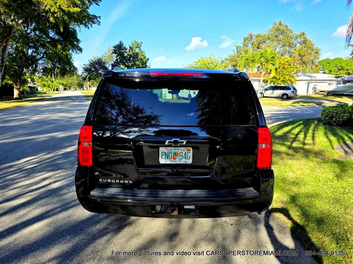 Used 2018 Chevrolet Suburban LT RWD image 8