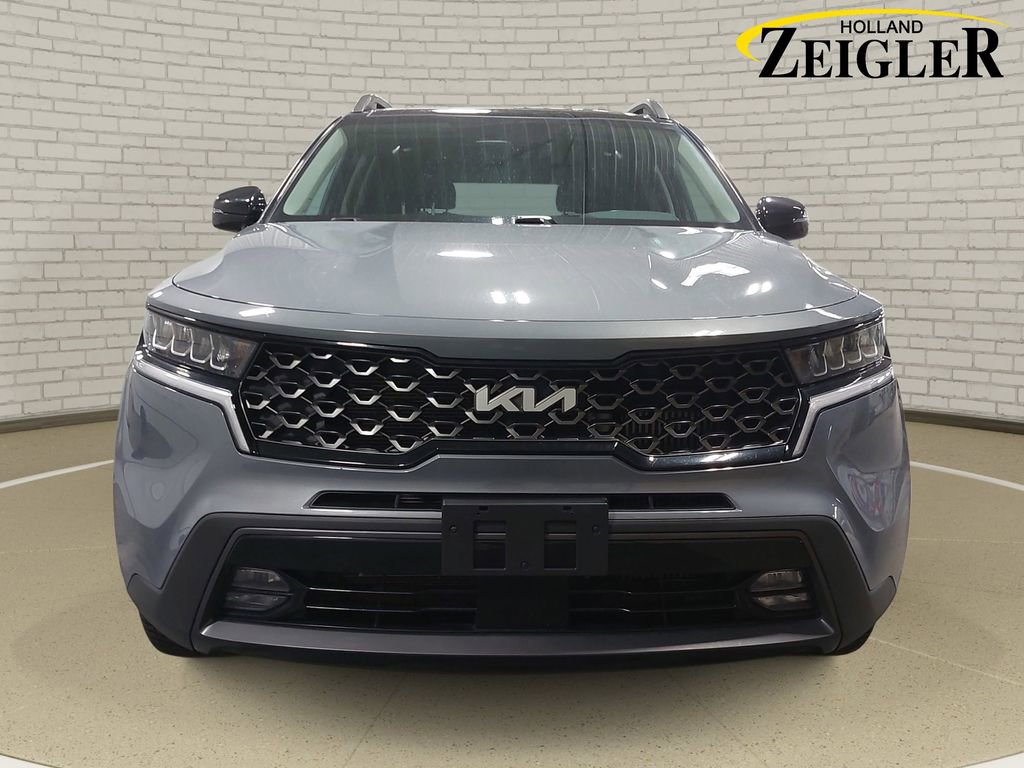 Used 2023 Kia Sorento X-Line EX image 2