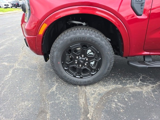 New 2025 Ford Ranger XLT w/ Equipment Group 301A High image 9