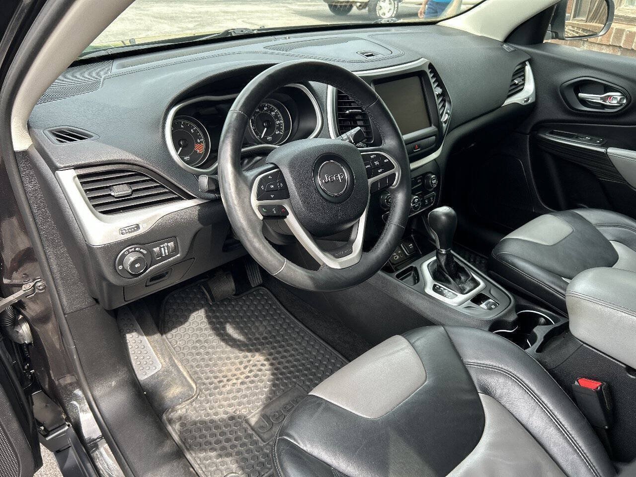 Used 2014 Jeep Cherokee Limited FWD image 10