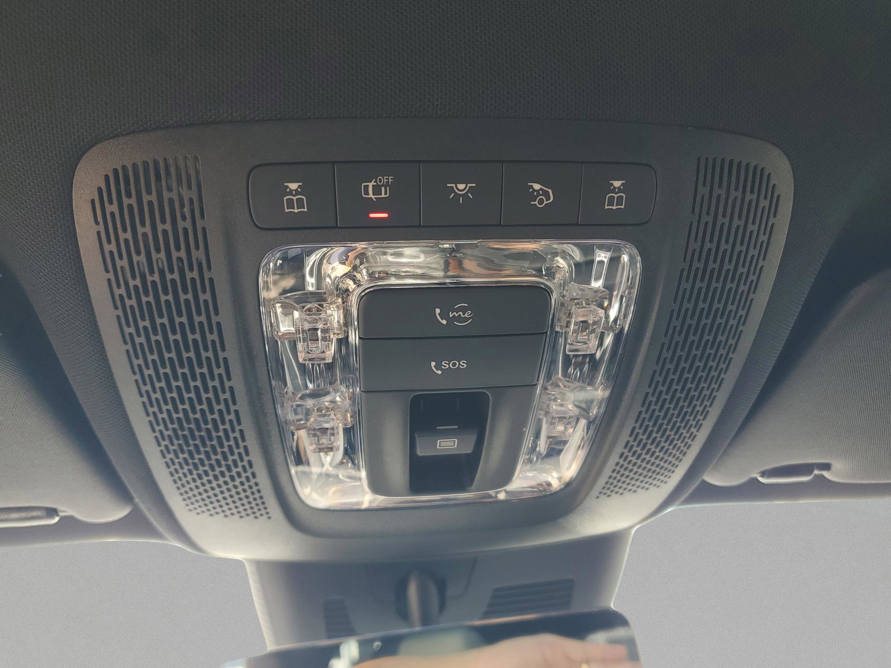 Certified 2025 Mercedes-Benz GLA 250 image 32