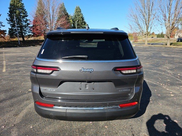 Used 2022 Jeep Grand Cherokee L Limited image 5