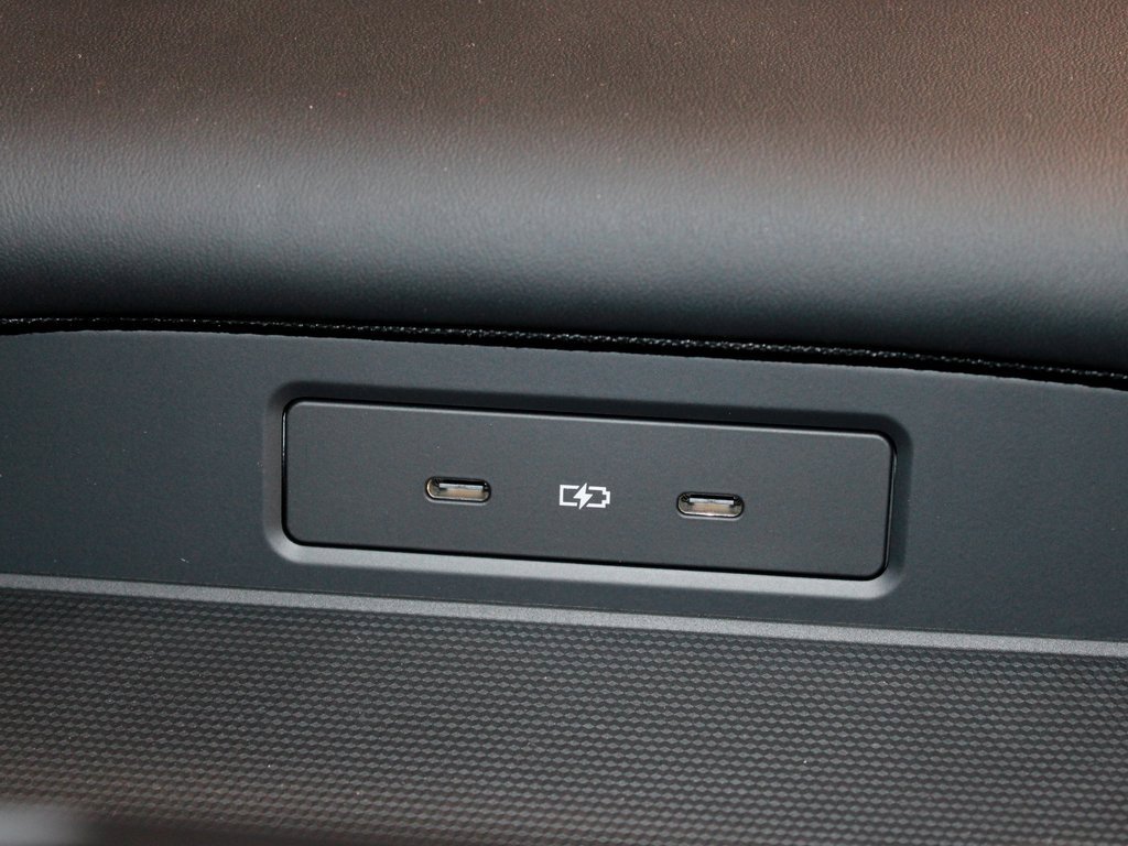 New 2026 Porsche Panamera 4 image 37