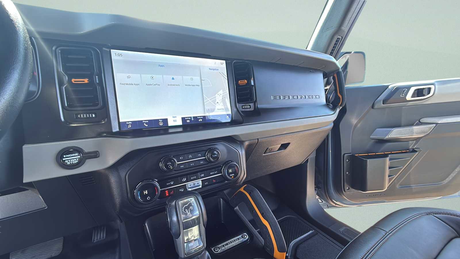 Used 2023 Ford Bronco Badlands image 21