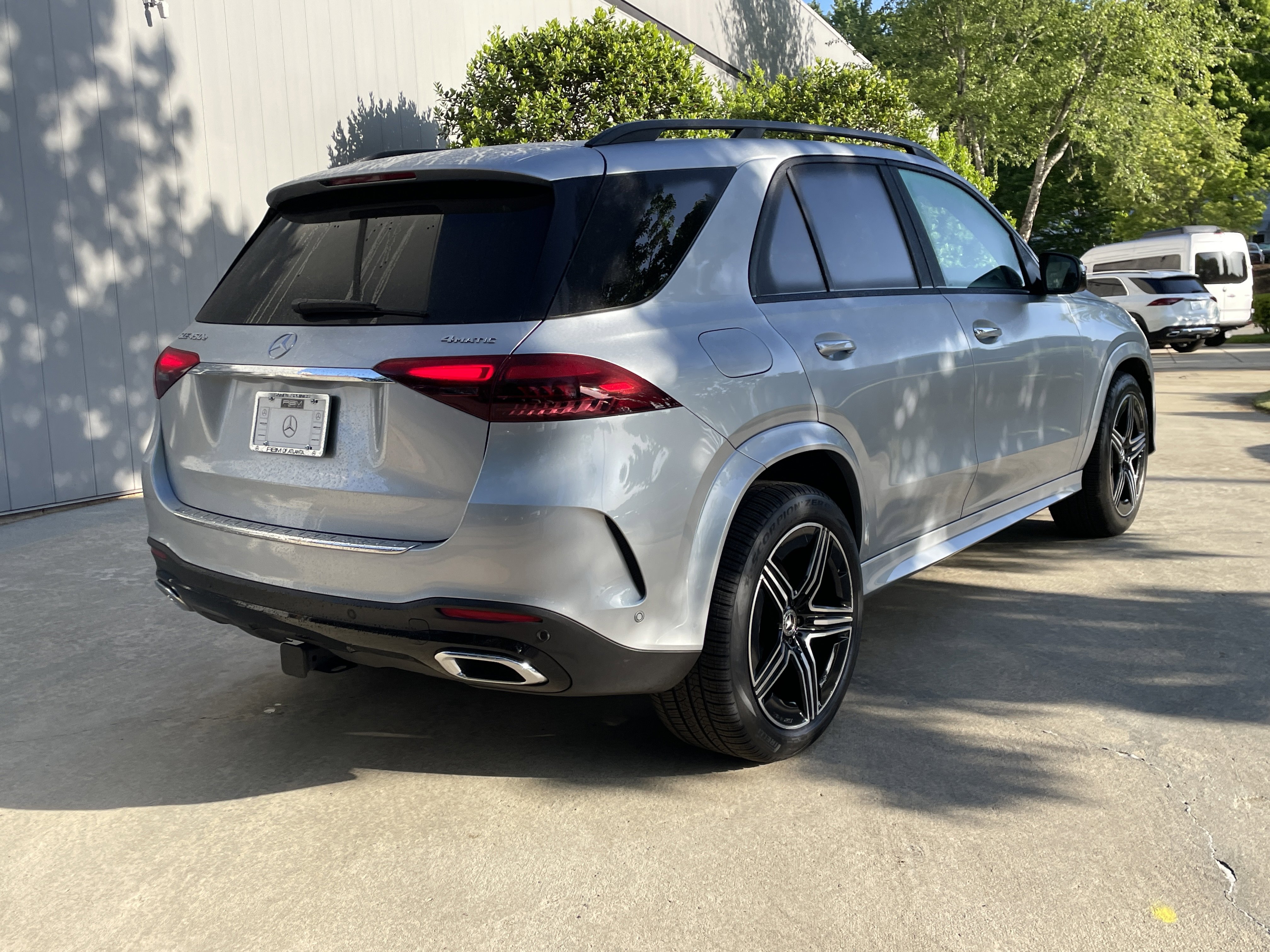 Certified 2025 Mercedes-Benz GLE 450e 4MATIC image 7