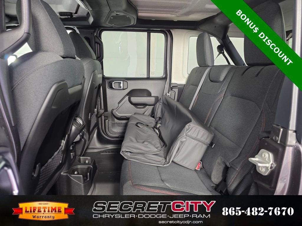 New 2025 Jeep Wrangler Unlimited Rubicon w/ Steel Bumper Group image 25