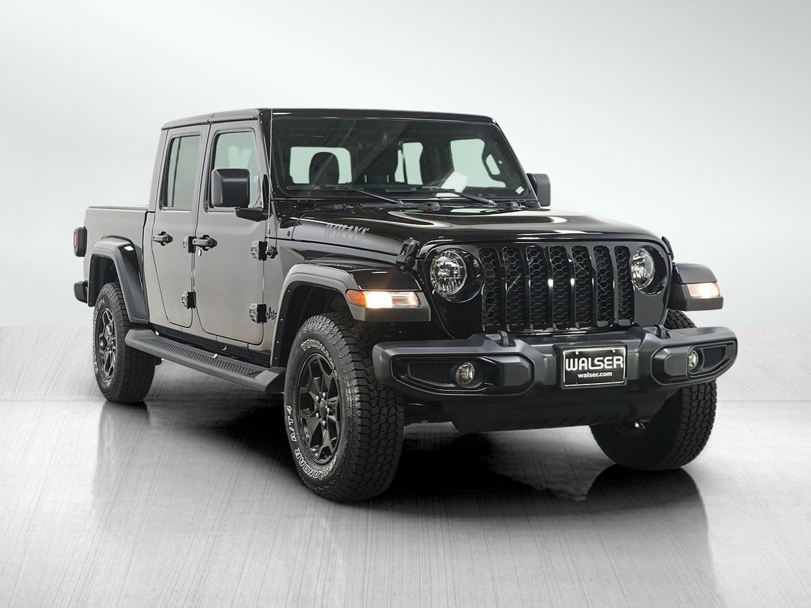 Used 2021 Jeep Gladiator Sport AWD/4WD image 7