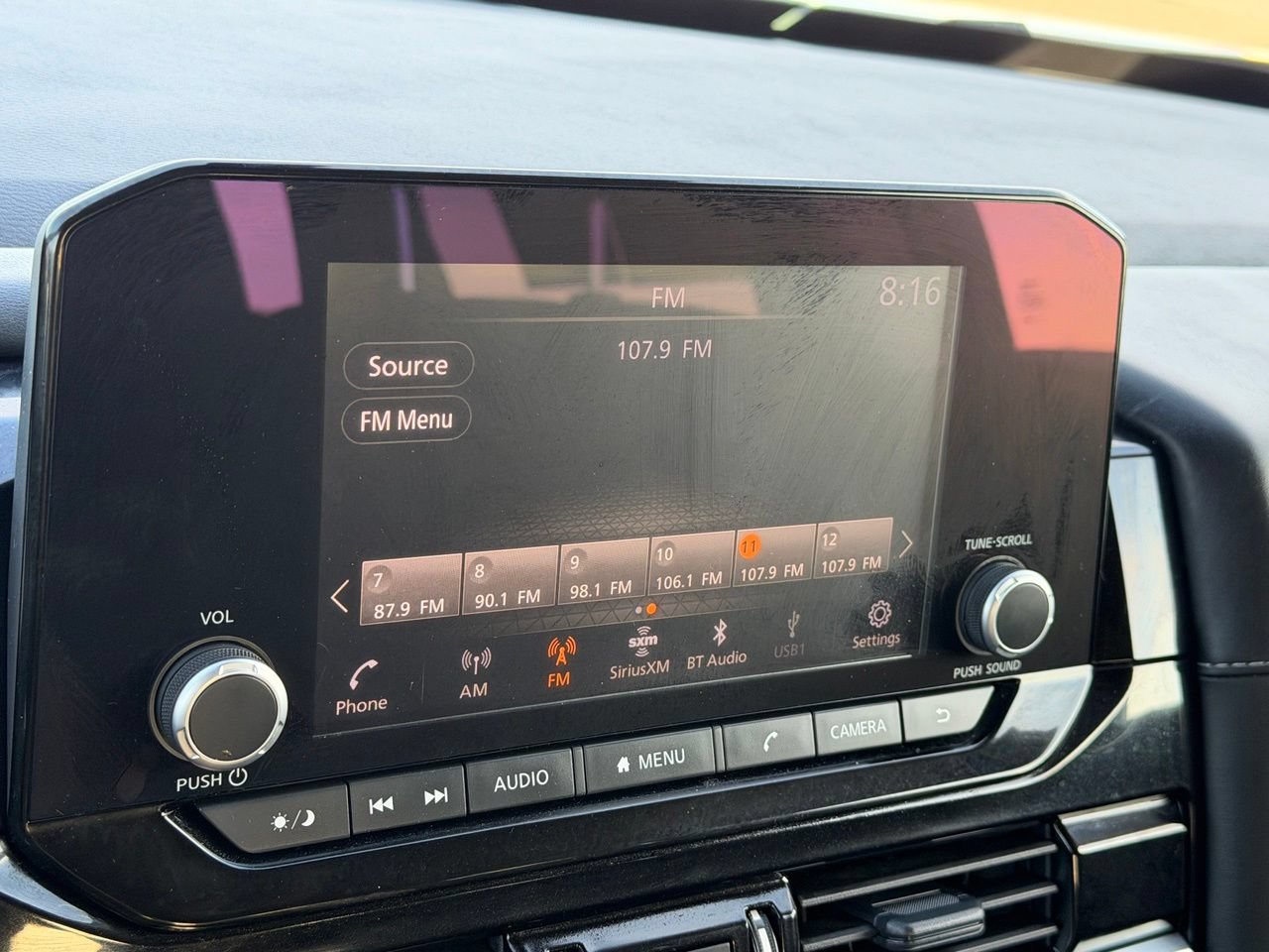 Certified 2025 Nissan Pathfinder SV w/ SV Premium Package AWD/4WD image 26