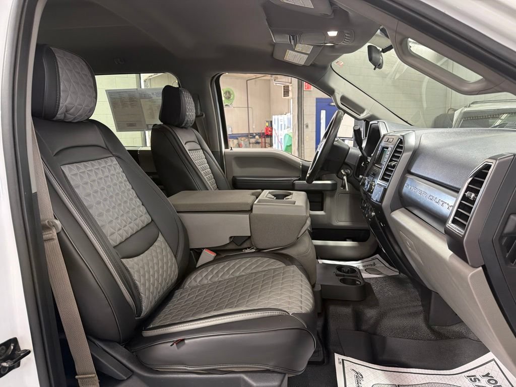 Used 2017 Ford F350 XLT w/ XLT Value Package AWD/4WD image 9