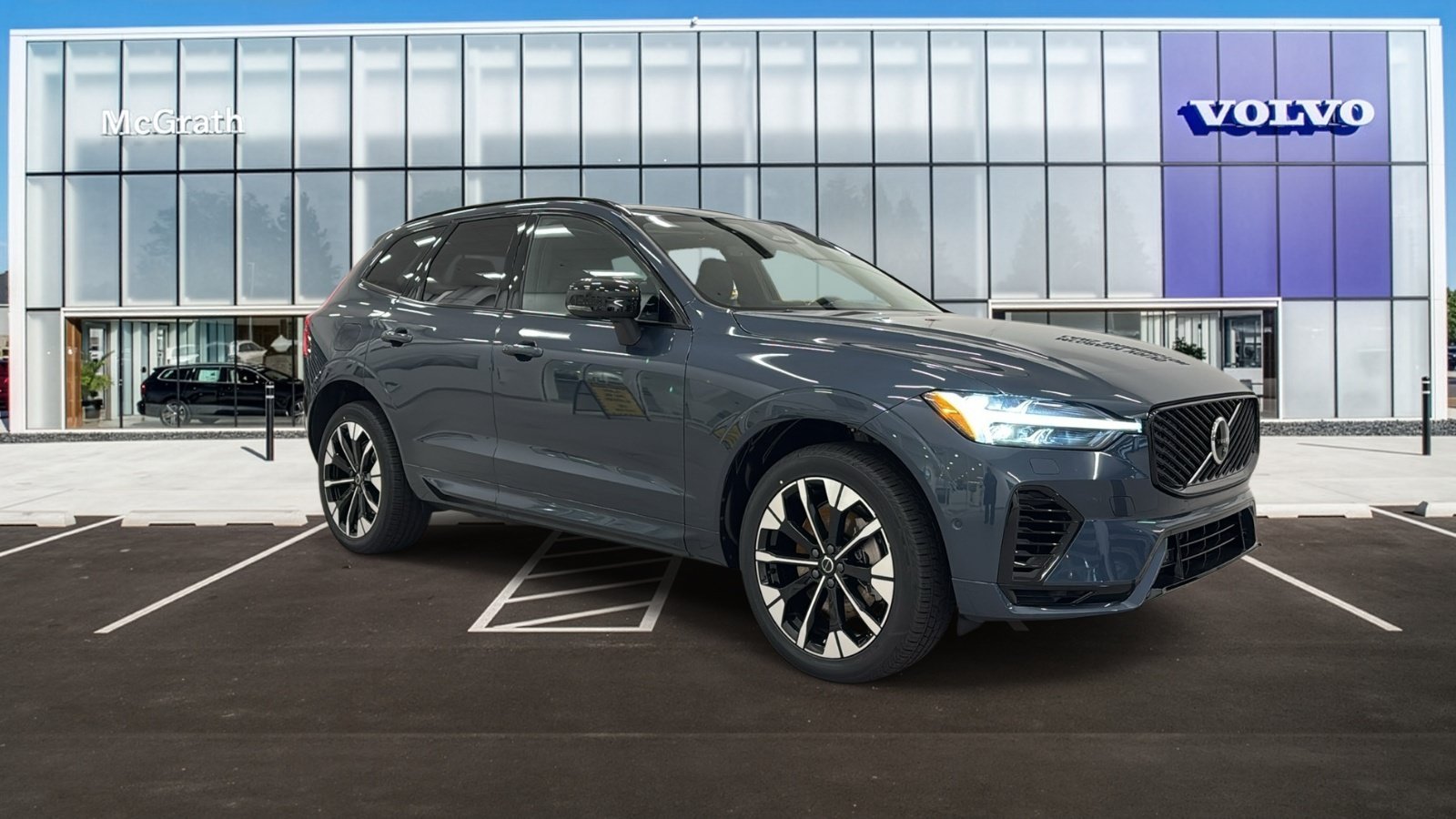 New 2027 Volvo XC60 T8 Plus