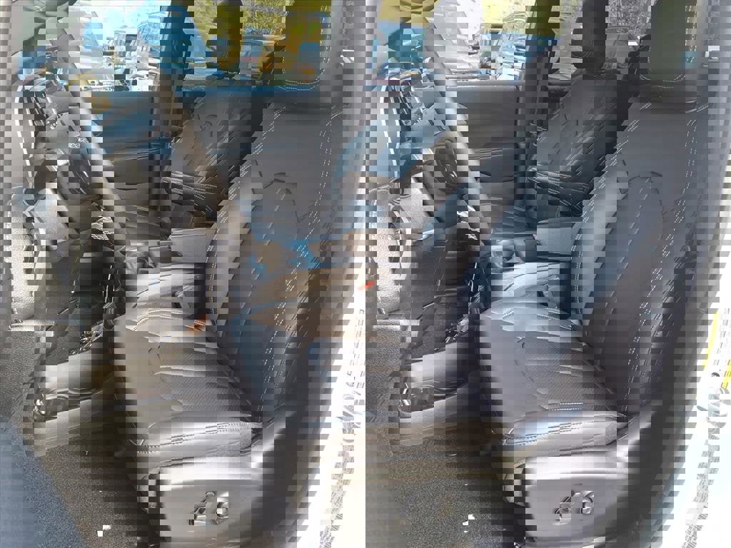 New 2026 Chrysler Pacifica Select image 6