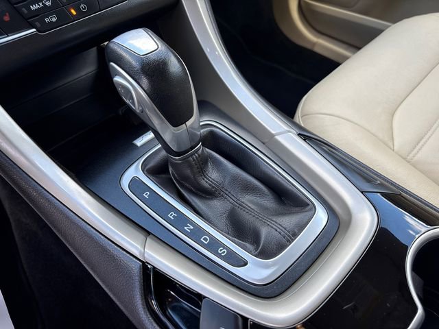 Used 2016 Ford Fusion SE w/ Equipment Group 202A FWD image 27