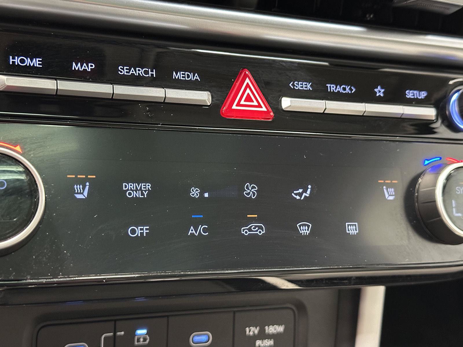 Used 2025 Hyundai Tucson SEL AWD/4WD image 27