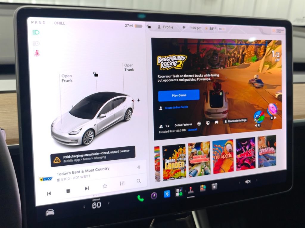Used 2020 Tesla Model 3 Standard Range RWD image 35
