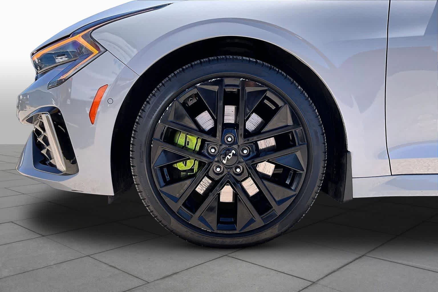Used 2025 Kia K5 GT w/ GT1 Package FWD image 11