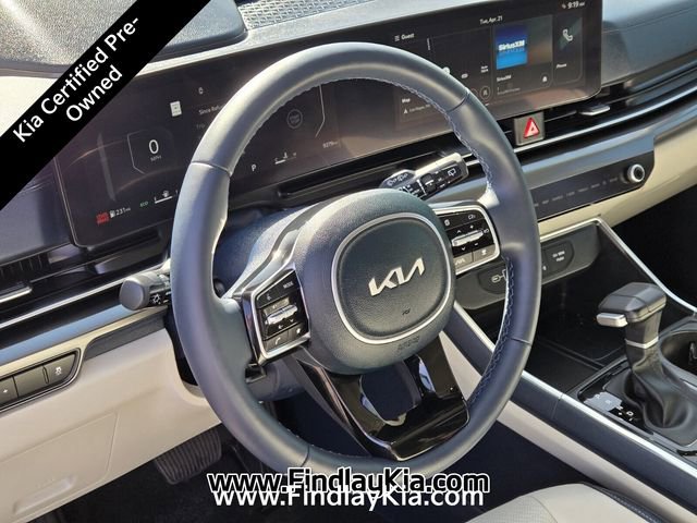 Used 2025 Kia Carnival SX Prestige FWD image 25
