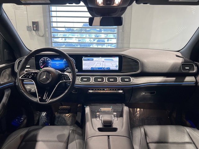 Used 2025 Mercedes-Benz GLE 450e 4MATIC w/ AMG Line Exterior image 37